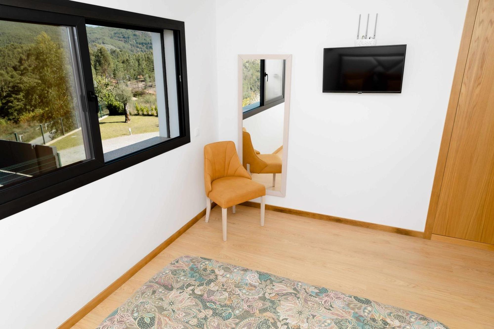 Casa Dos Mirtilos Draper T6 Celorico De Basto Buitenkant foto